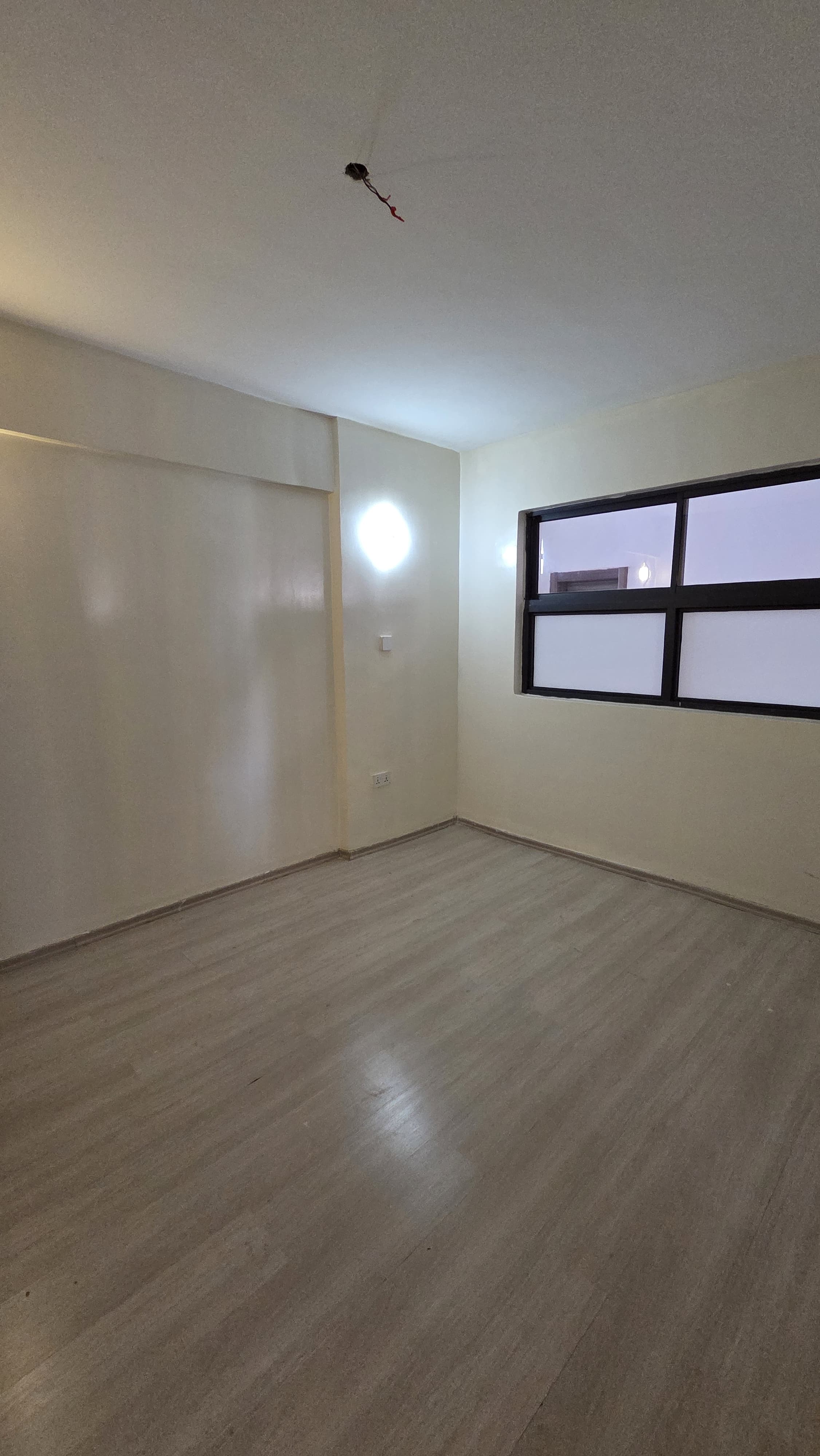 Exquisite 5 Bedroom Duplex Apartment In Prime Parklands