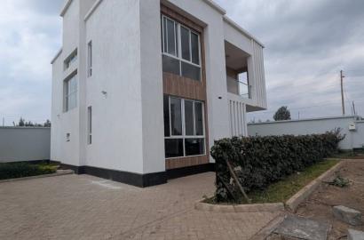 Contemporary 4 Bedroom Villas for Sale in Kiserian