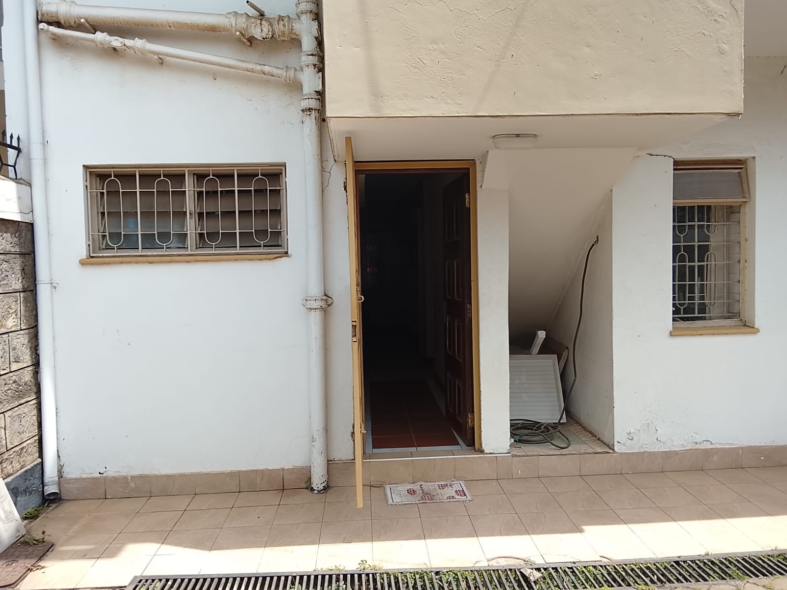 Ultra Modern 3 Bedroom Stand-Alone House with DSQ in Kilimani