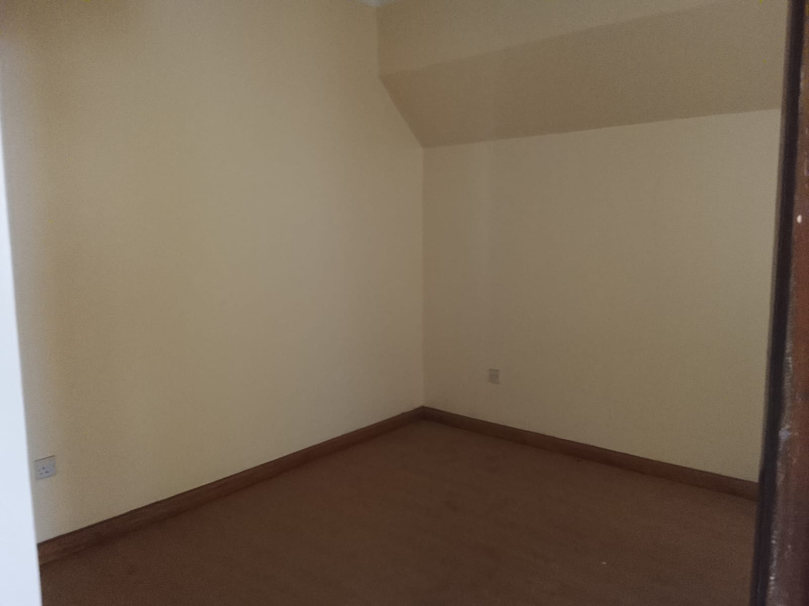 Spacious 3-Bedroom Commercial House for Rent in Lavington