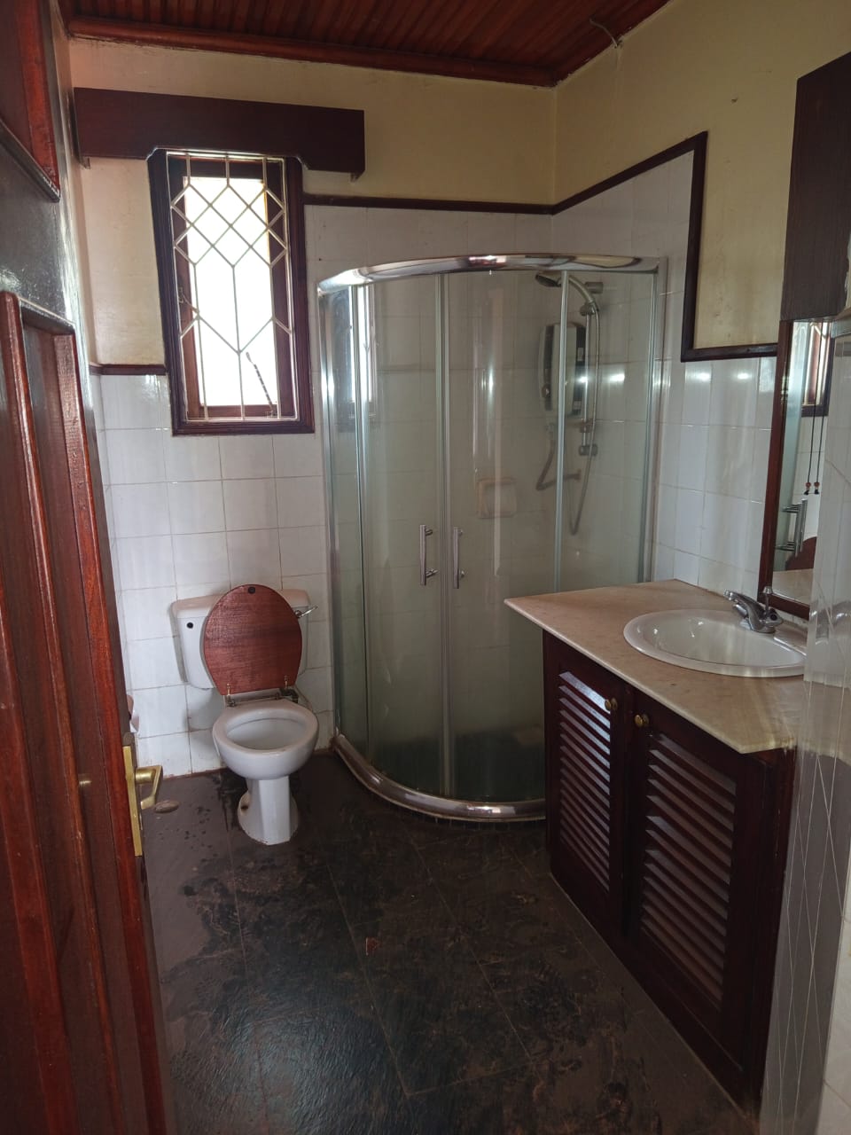 Beautifully Designed 4 Bedroom Maisonette for Rent in Lavington