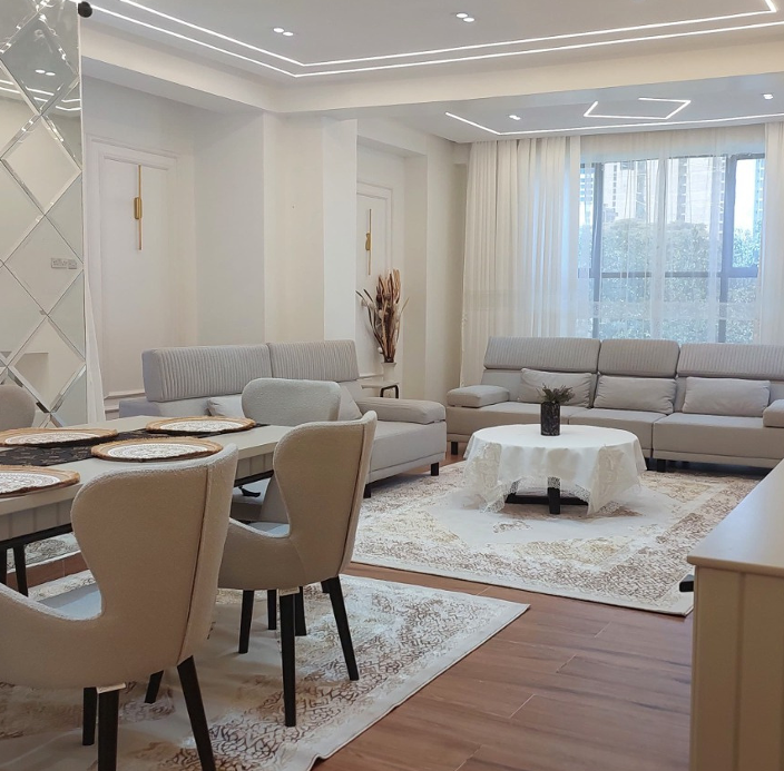 Executive 3 Bedroom Apartments with DSQ in Parklands