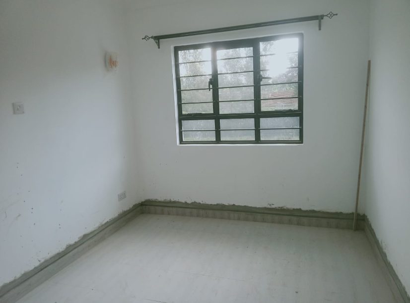 Sophiscated 3 Bedroom Maisonette in Kerarapon , Karen