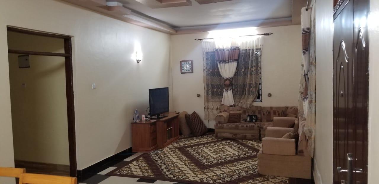 4 BEDROOM  SPACIOUS ENSUIT.