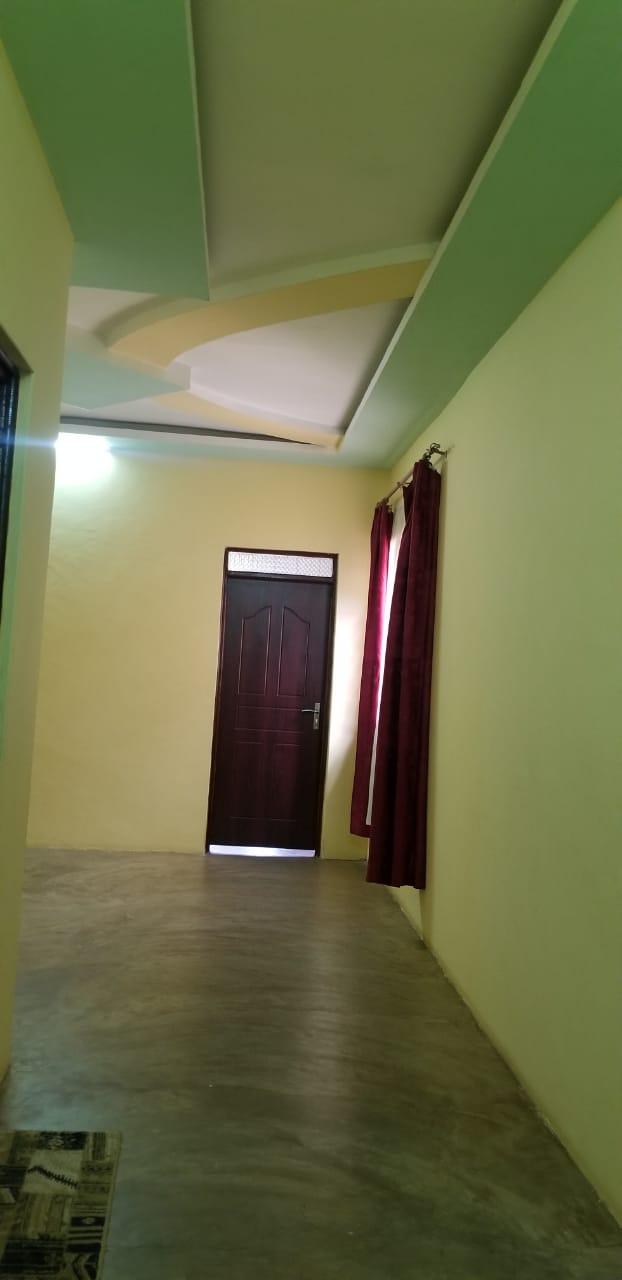 4 BEDROOM  SPACIOUS ENSUIT.