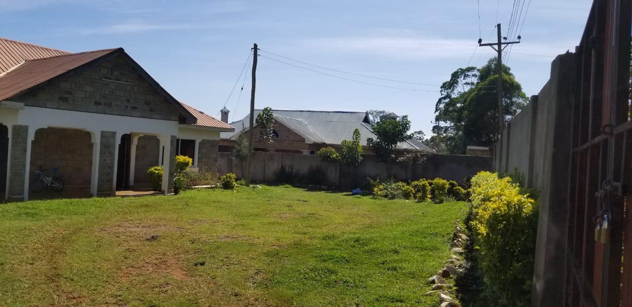 4 BEDROOM  SPACIOUS ENSUIT.