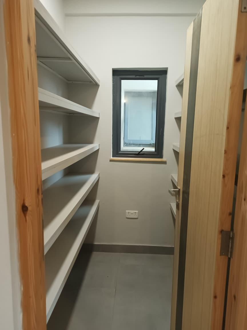 KILELESHWA _ Luxurious 3 Bedroom Apartment.