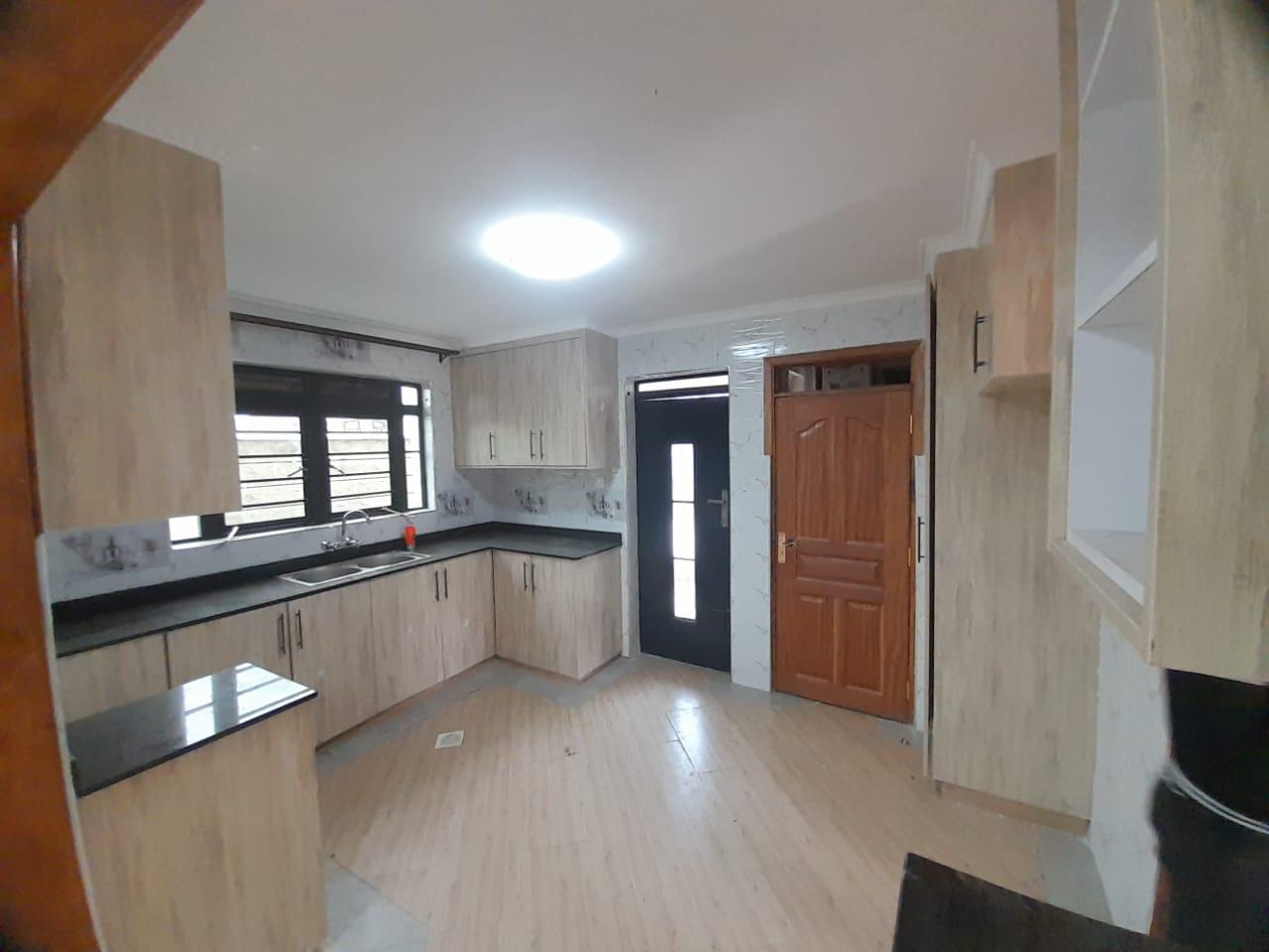 Modern 4 Bedroom  all esuit with an Attic.in RUIRU .KAMAKIS.