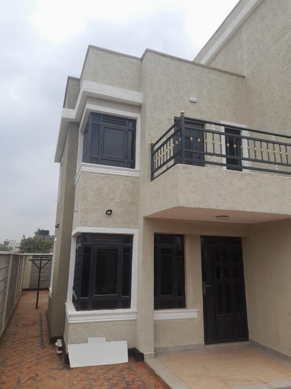 Modern 4 Bedroom  all esuit with an Attic.in RUIRU .KAMAKIS.