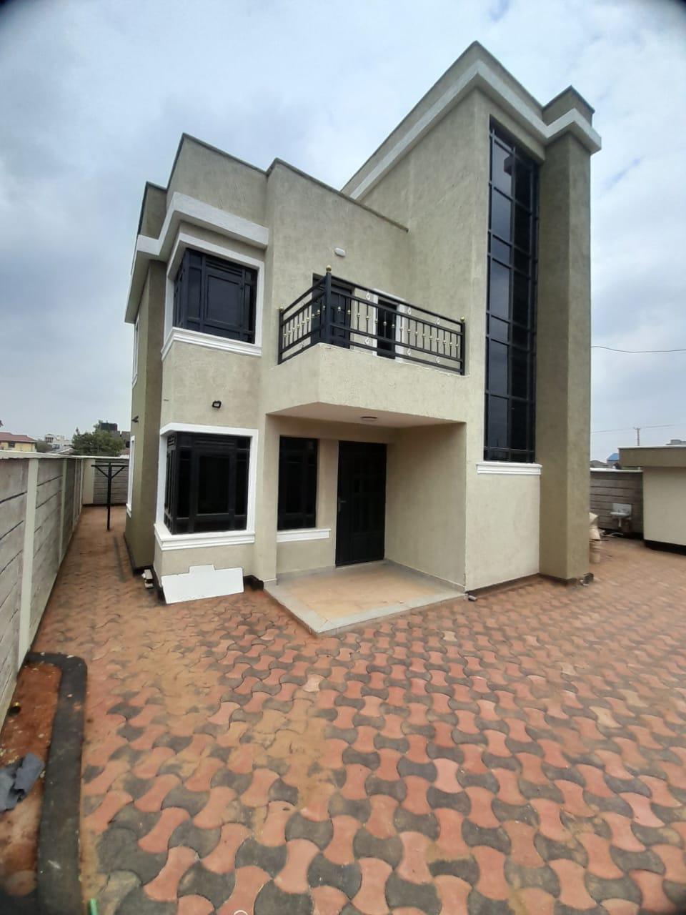 Modern 4 Bedroom  all esuit with an Attic.in RUIRU .KAMAKIS.