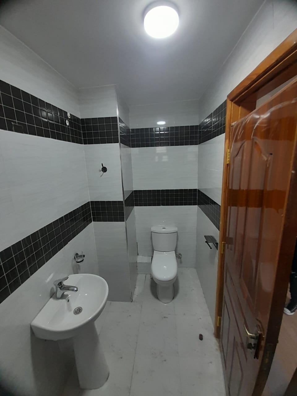 Modern 4 Bedroom  all esuit with an Attic.in RUIRU .KAMAKIS.