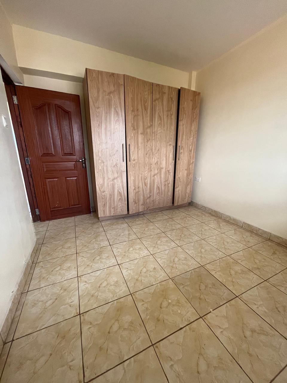 Secure Comfortable 1-Bedroom Apartment