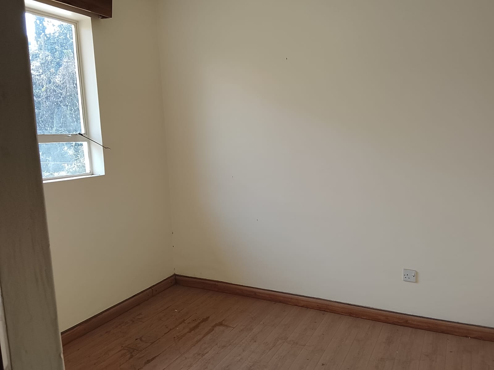 Spacious 3-Bedroom Commercial House for Rent in Lavington