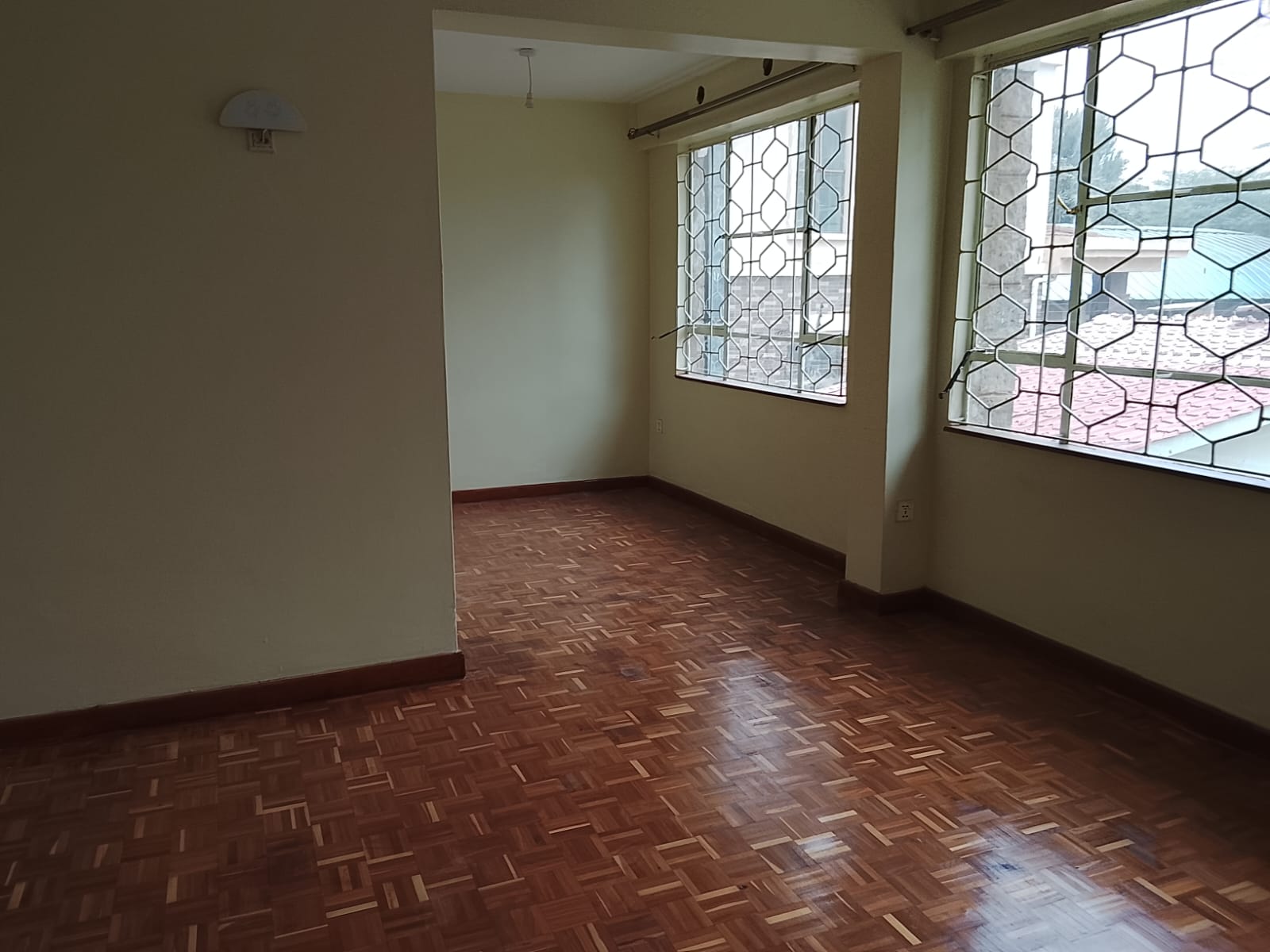 Elegant 2 Bedroom Ground-Floor Apartment for Rent in Hurlingham