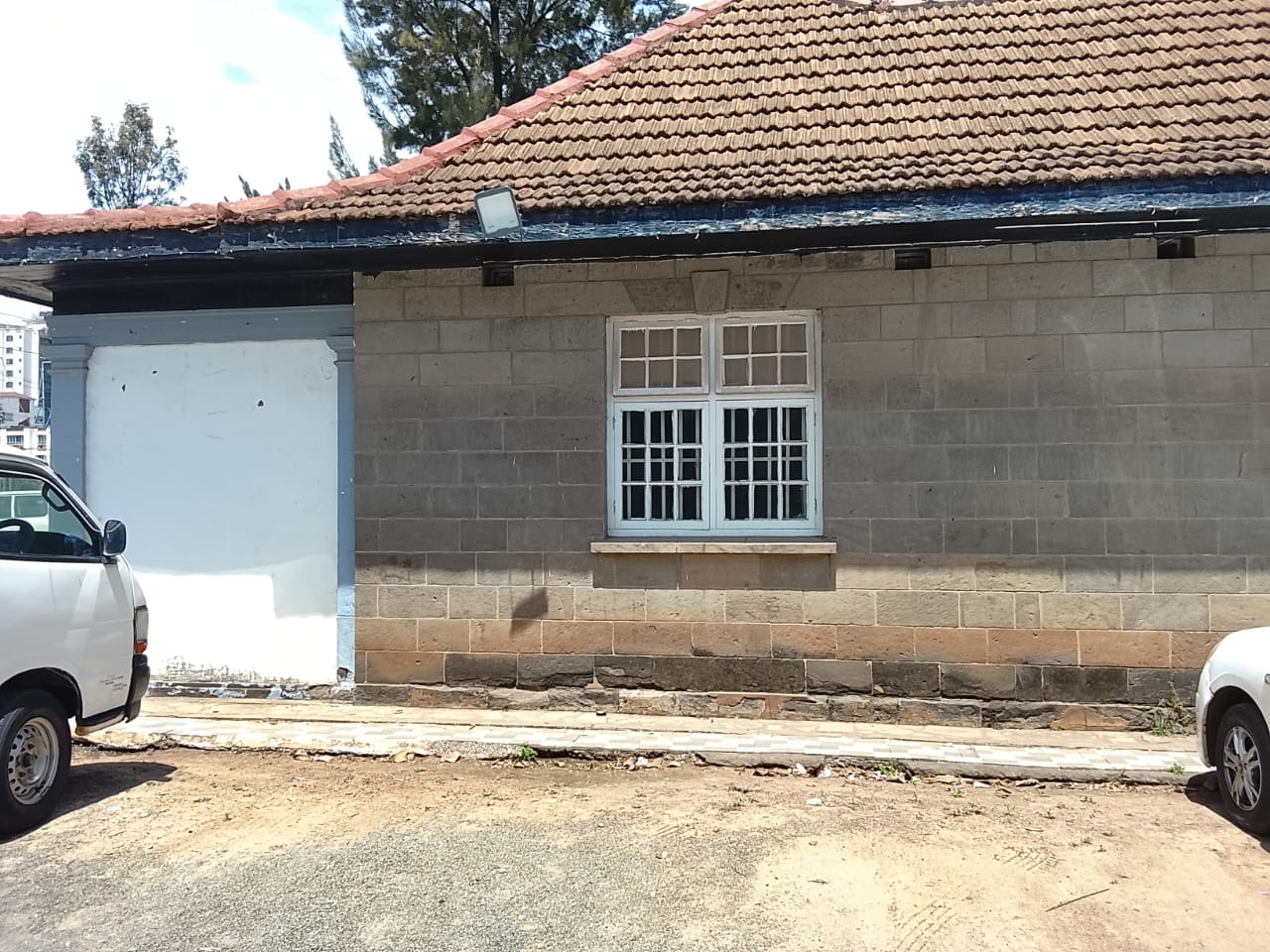 Luxurious 4 Bedroom Bungalow for Rent in Ngong Road