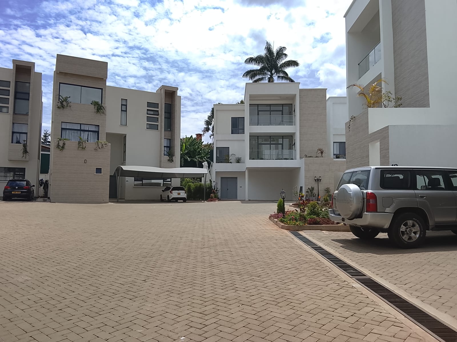 Sophiscated 5 Bedroom Villa for Sale in  Lavington