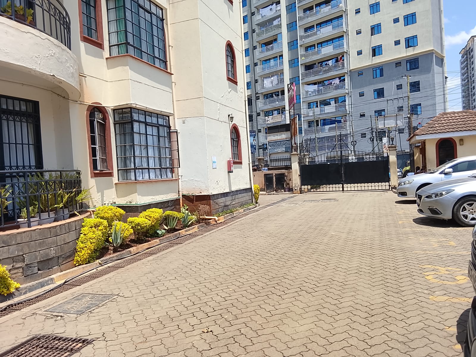 Prime 3 Bedroom Office for Sale in Hurlingham