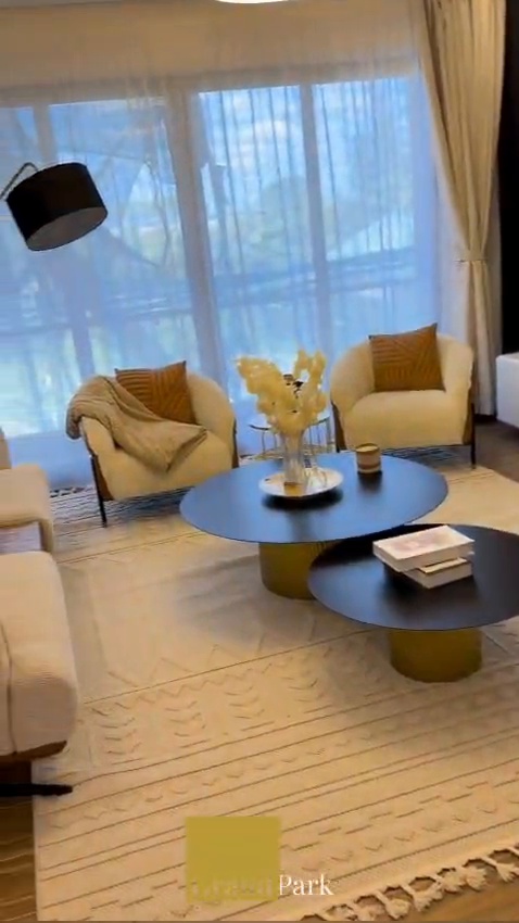 Elegant 3 Bedroom Apartments with DSQ