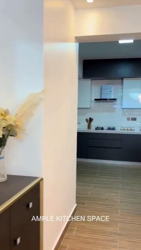 Elegant 3 Bedroom Apartments with DSQ