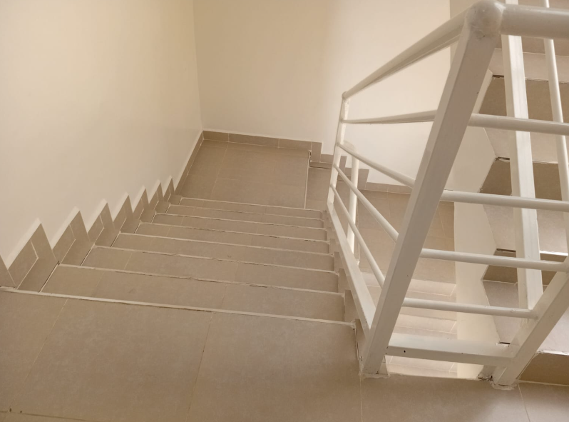 Spacious 4 Bedroom Apartment with DSQ in Witeithie