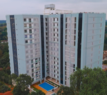 Executive 3 Bedroom Apartments with DSQ in Parklands