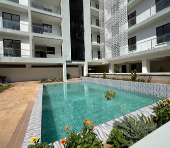 Executive 3 Bedroom Apartments with DSQ in Parklands