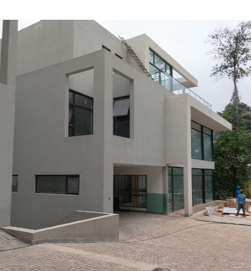 Grand 9 Bedroom Villa in Lavington, Apple Cross Road.