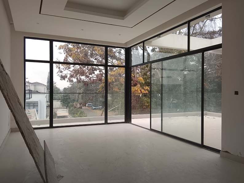 Grand 9 Bedroom Villa in Lavington, Apple Cross Road.