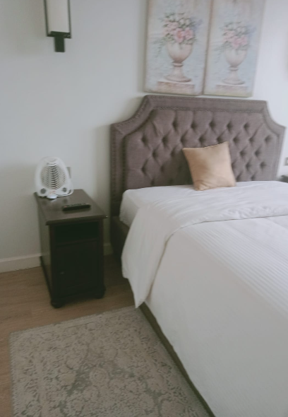Elevated 2 Bedroom Master Ensuite Apartments in Riverside