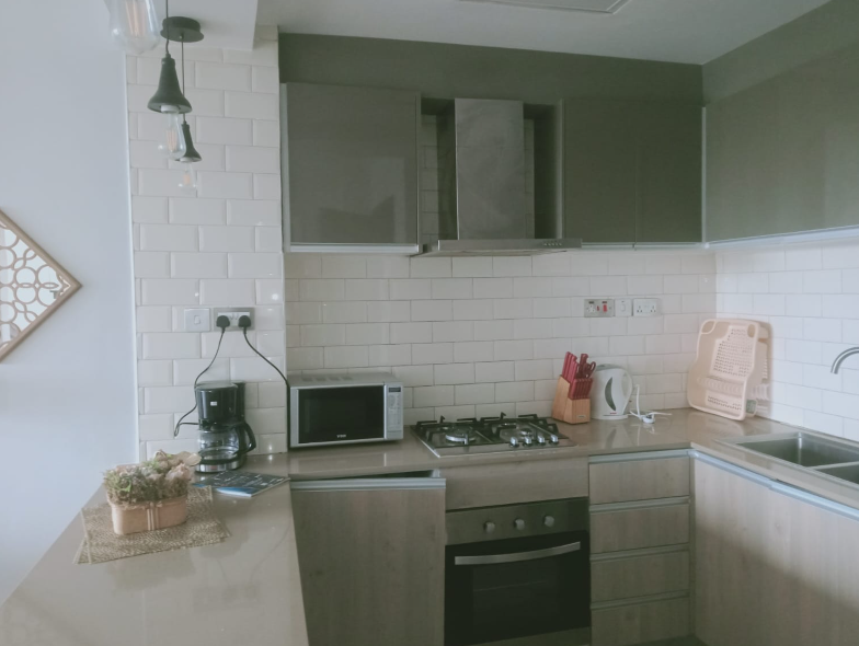 Elevated 2 Bedroom Master Ensuite Apartments in Riverside