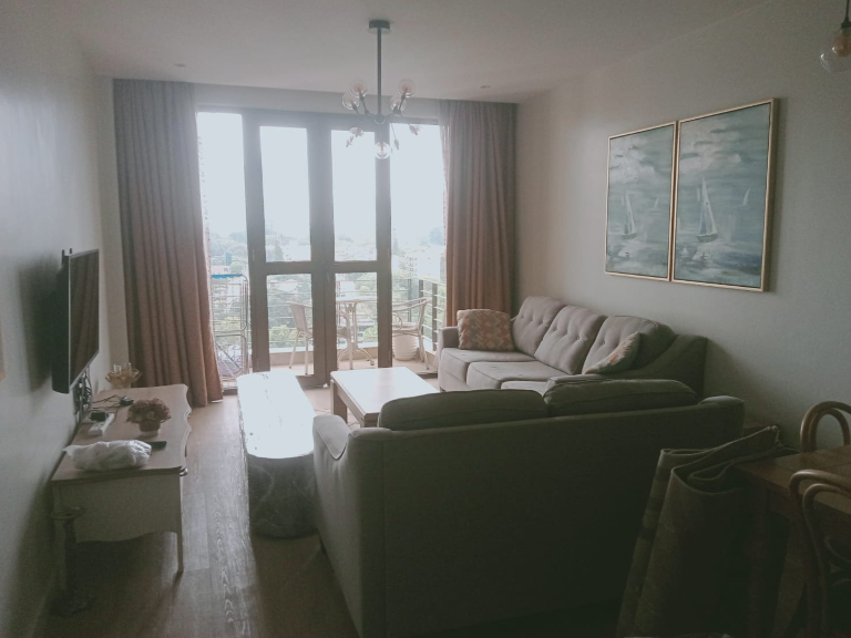 Elevated 2 Bedroom Master Ensuite Apartments in Riverside
