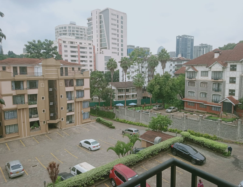 Spacious 3 Bedroom All Ensuite Apartments with DSQ in Riverside.