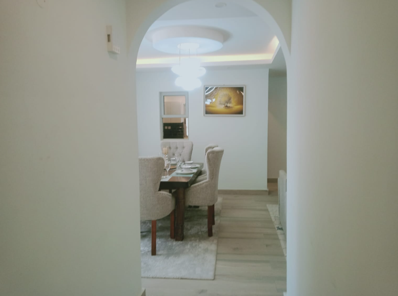 Spacious 1 Bedroom Apartments in Riverside Drive.