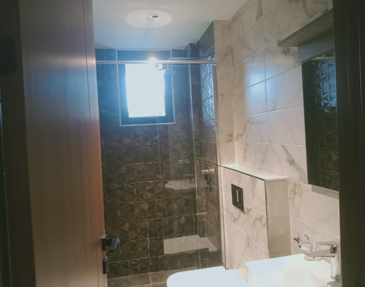 Simply Exceptional 3 Bedroom Duplex Apartments in Riverside