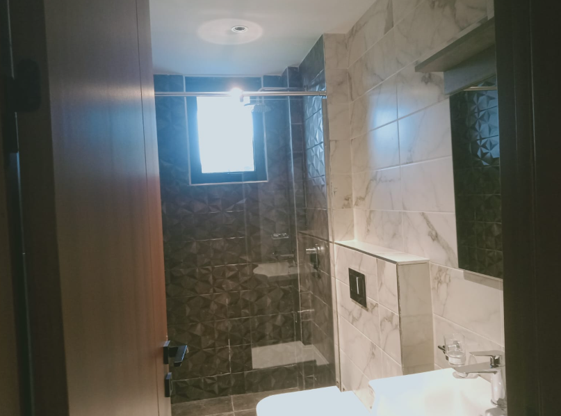 Simply Exceptional 4 Bedroom Duplex Apartments in Riverside