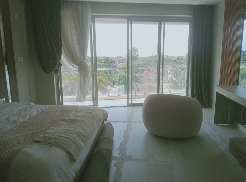Distinctive 3 Bedroom Apartments in Riverside Drive