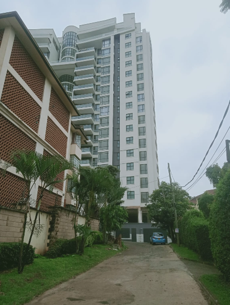 Beautifully Designed 3 Bedroom Apartments with DSQ in Riverside