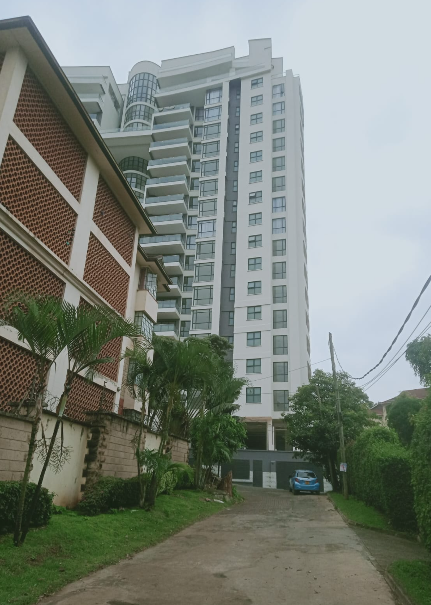 Beautifully Designed 3 Bedroom Apartments with DSQ in Riverside