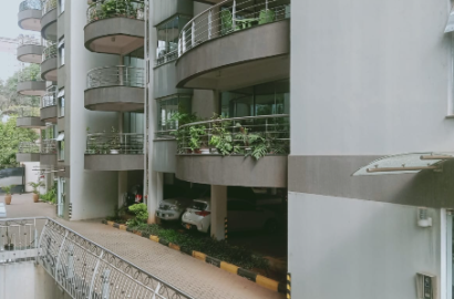 Sophiscated 2 Bedroom Apartments with DSQ in Riverside