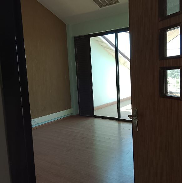 Prime Office Spaces 1300sqft for Sale in Kilimani