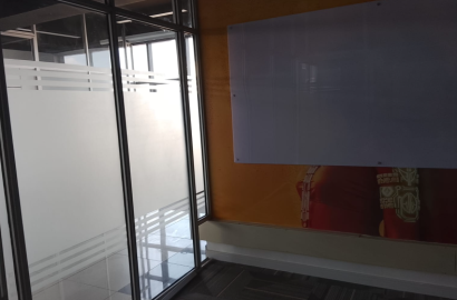 Contemporary 400 SQFT Commercial Space for Rent in Kilimani