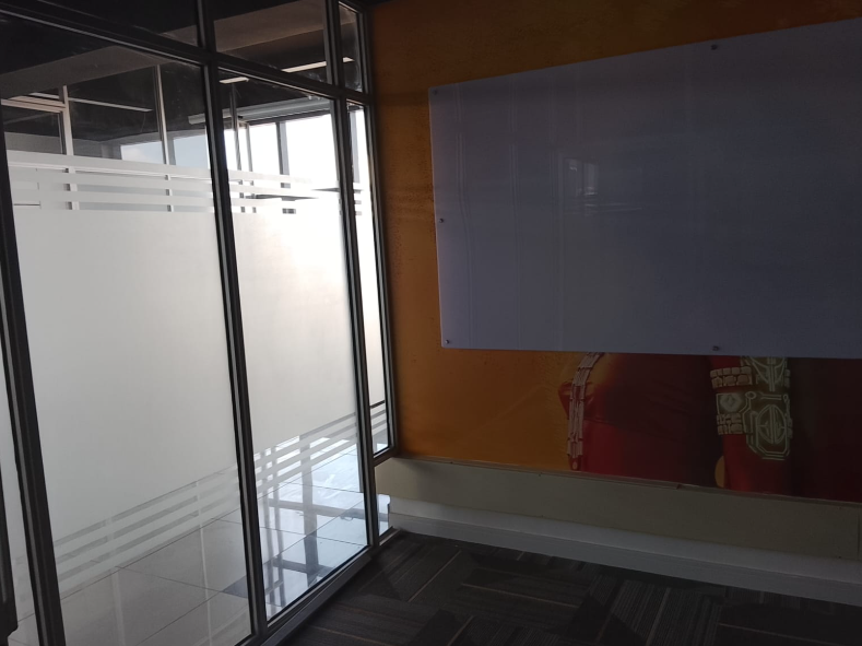 Contemporary 400 SQFT Commercial Space for Rent in Kilimani