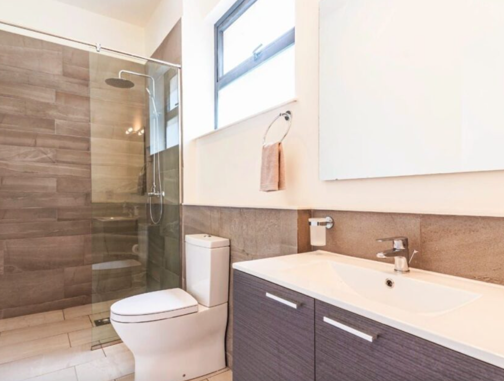 Simply Exceptional 3 Bedroom Duplex Apartments in Riverside