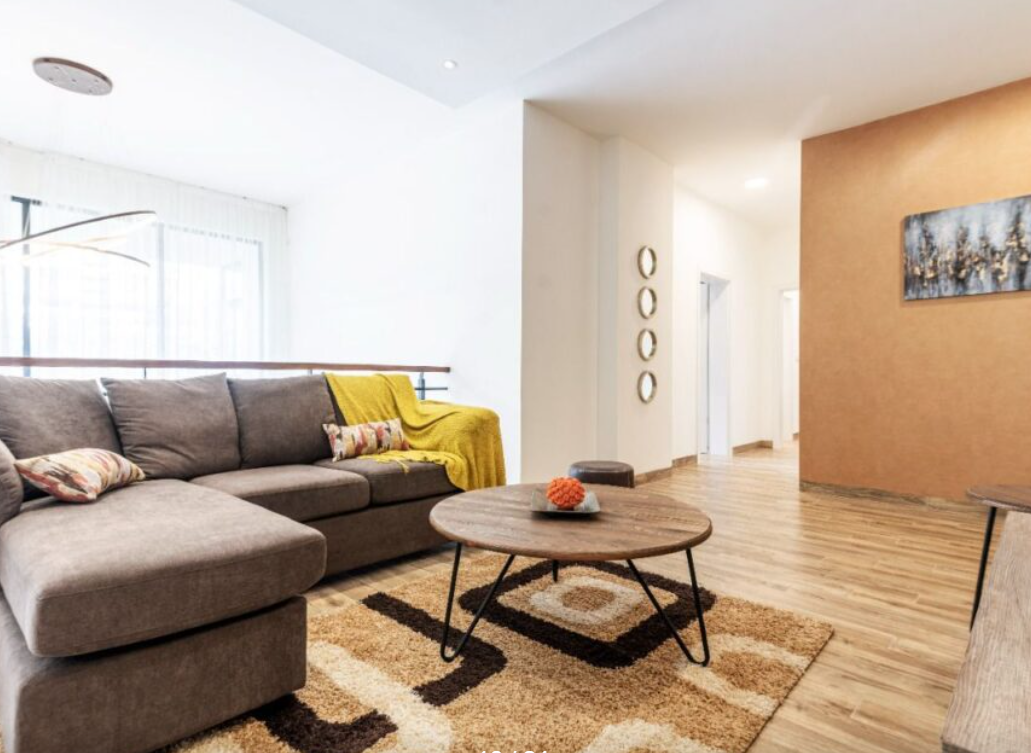 Simply Exceptional 4 Bedroom Duplex Apartments in Riverside