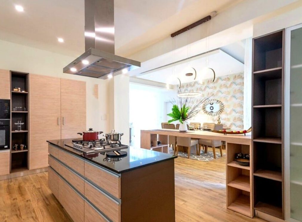 Simply Exceptional 4 Bedroom Duplex Apartments in Riverside