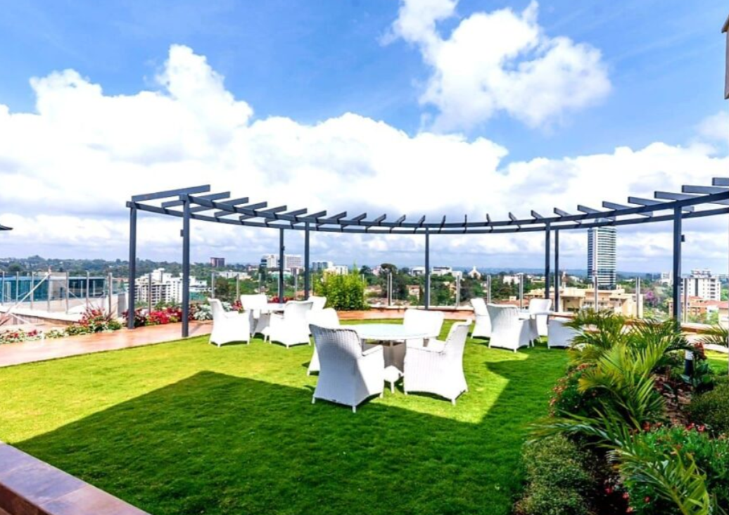 Simply Exceptional 4 Bedroom Duplex Apartments in Riverside