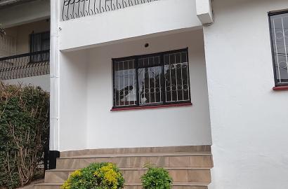 Beautifully Designed 3 Bedroom Villa with DSQ for Rent in Riara Road
