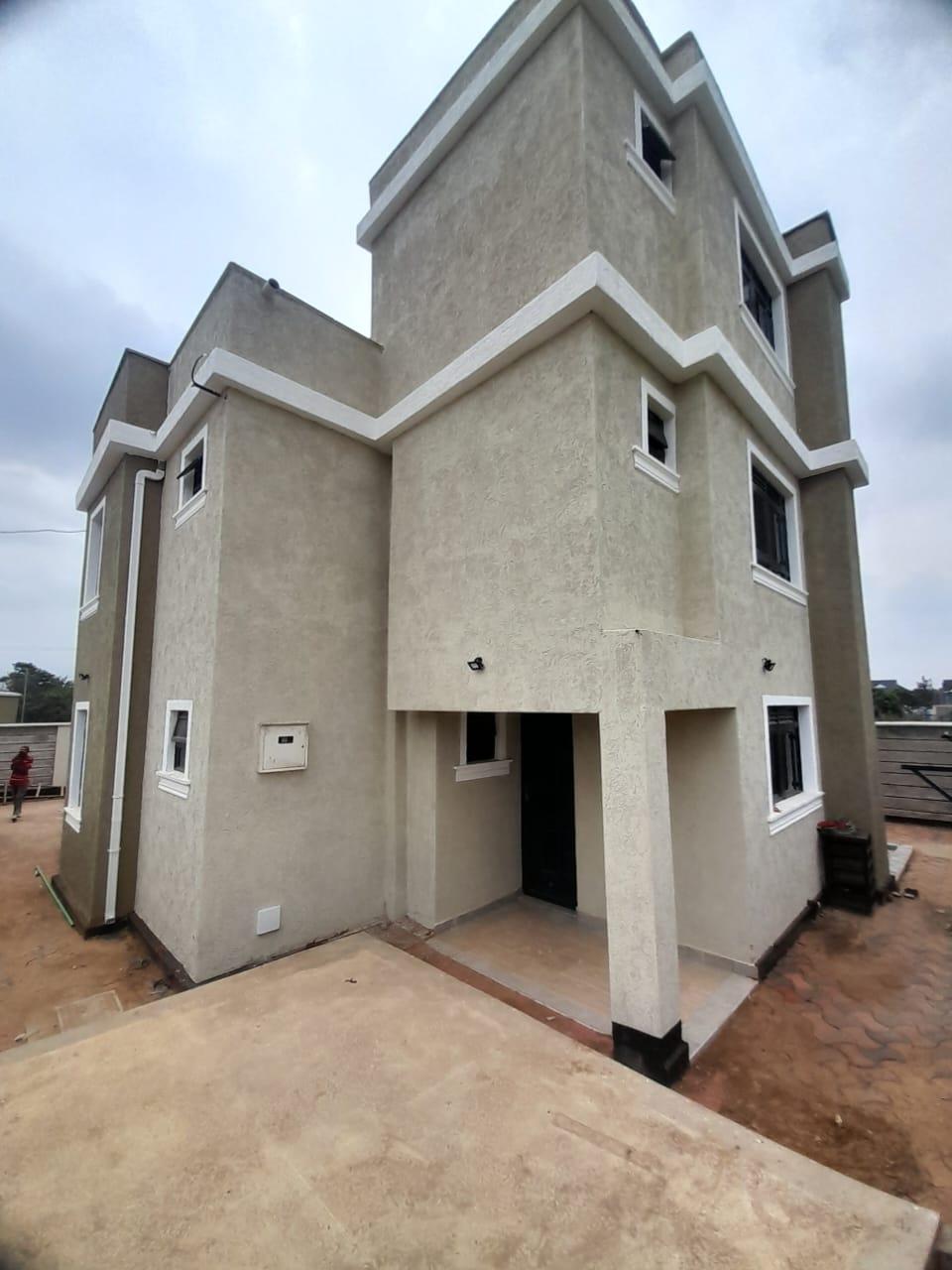 Modern 4 Bedroom  all esuit with an Attic.in RUIRU .KAMAKIS.