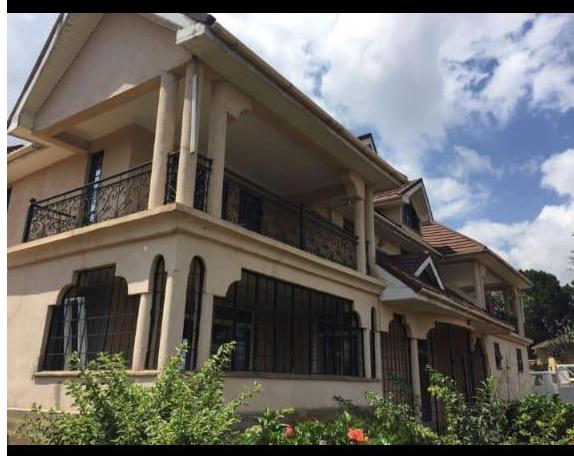 STUNNING 7 BEDROOM HOUSE IN RUNDA GROVE